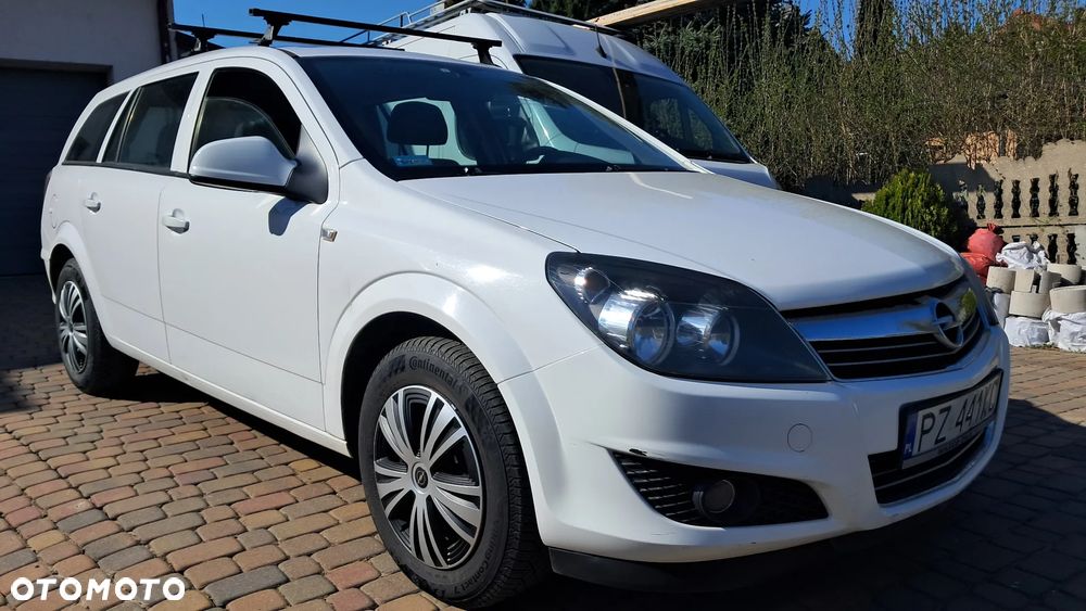 Opel Astra 1.7 CDTI - 4