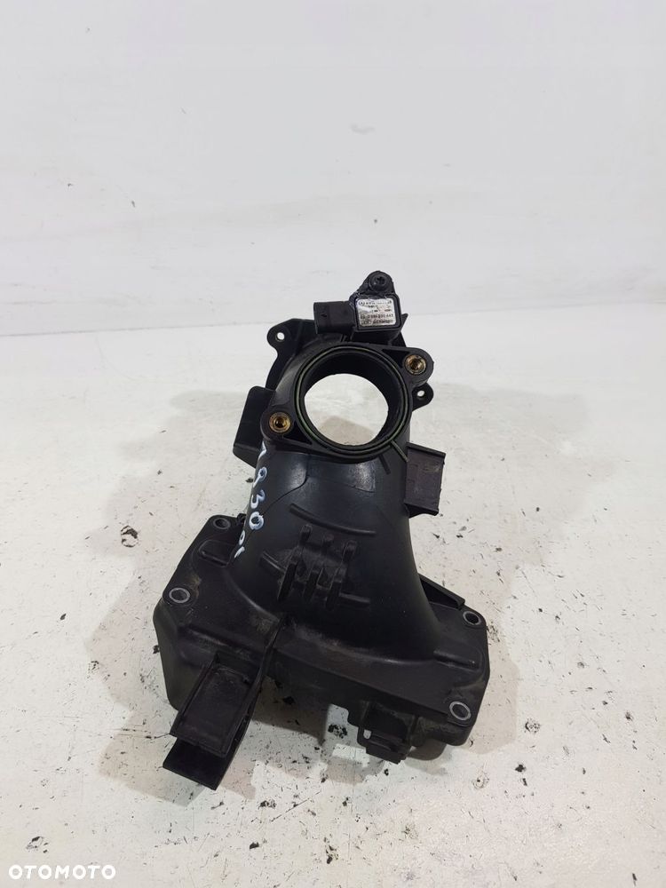 przewód rura powietrza a6510901128 mercedes gla cla a klasa 2.2 cdi 651930 - 4