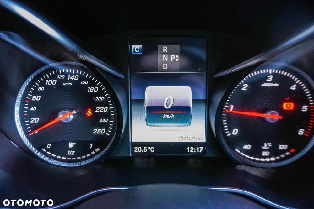 Mercedes-Benz Klasa C 180 (BlueTEC) d 7G-TRONIC AMG Line - 15
