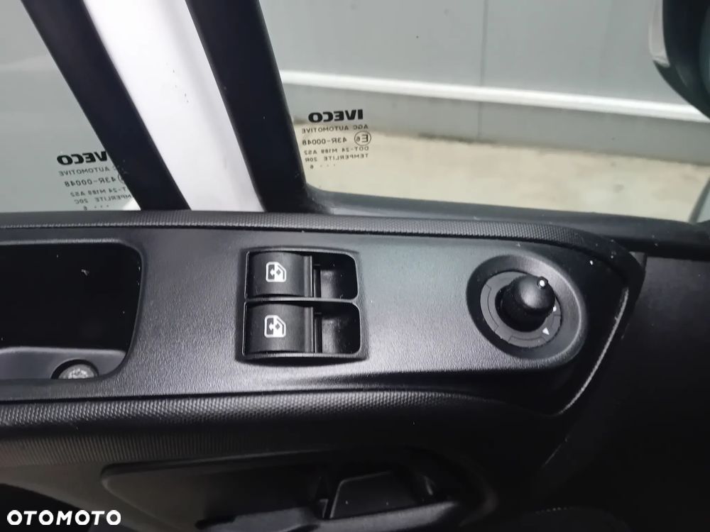 Iveco Daily 35S15 - 16