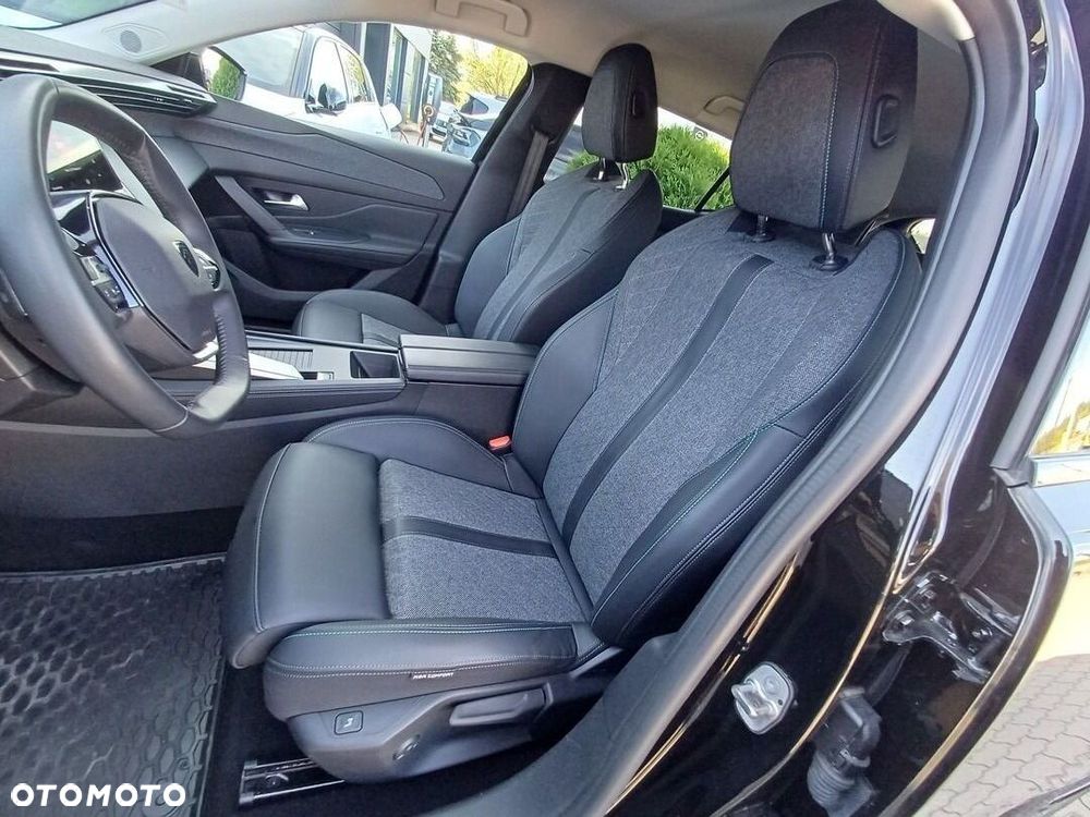 Peugeot 408 1.2 PureTech Allure Pack S&S EAT8 - 11