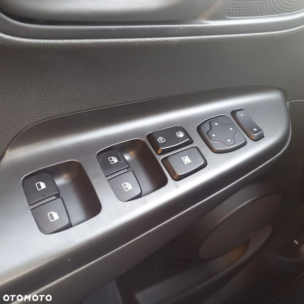 Hyundai Kona 1.6 T-GDI DCT Unique - 14