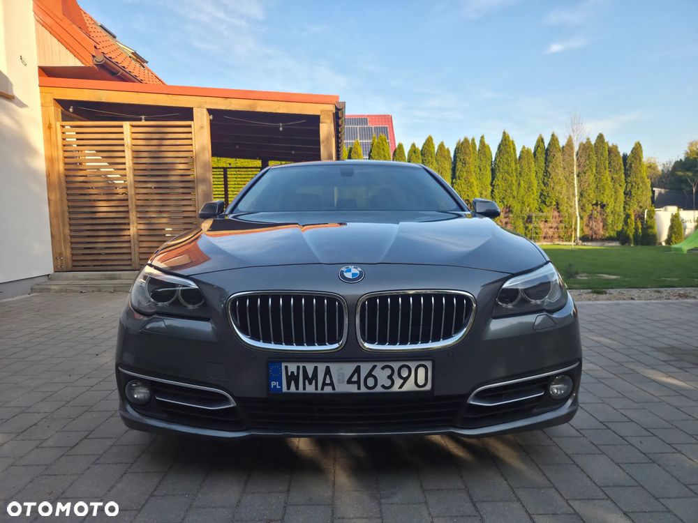 BMW Seria 5 525d xDrive Modern Line - 1