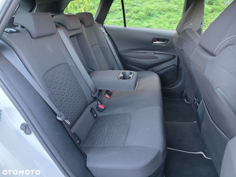 Toyota Corolla 1.8 Hybrid Comfort - 21