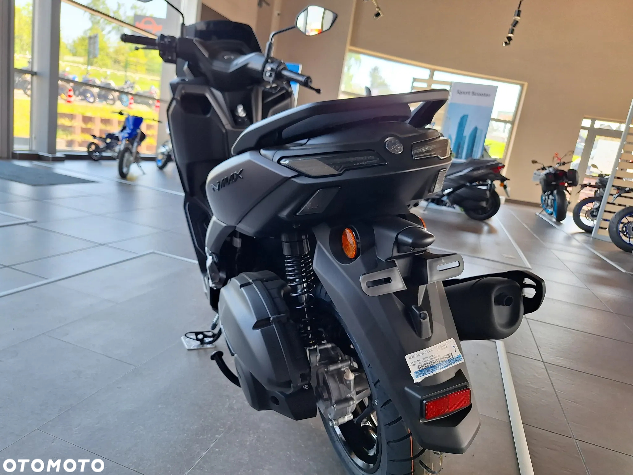 Yamaha NMAX - 6