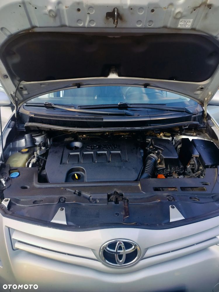 Toyota Auris 1.6 Active - 18