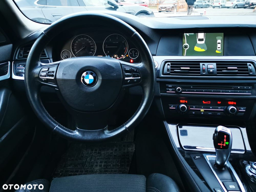 BMW Seria 5 520d - 9