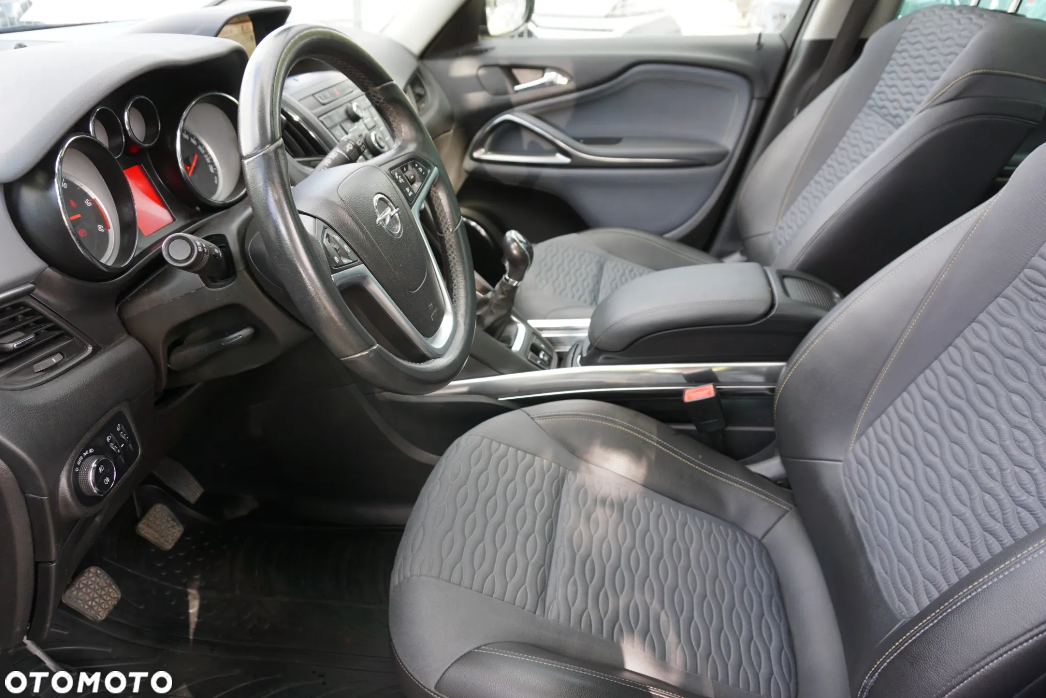 Opel Zafira 2.0 CDTI Cosmo - 8