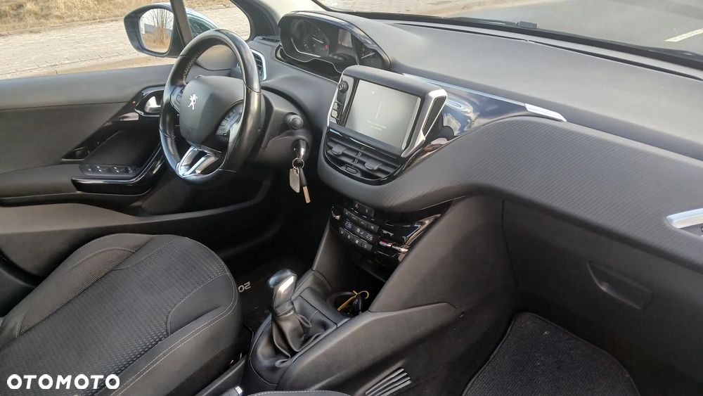 Peugeot 208 Blue-HDi 100 Stop&Start Allure - 8