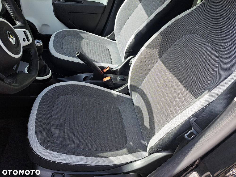 Renault Twingo SCe 65 INTENS - 25