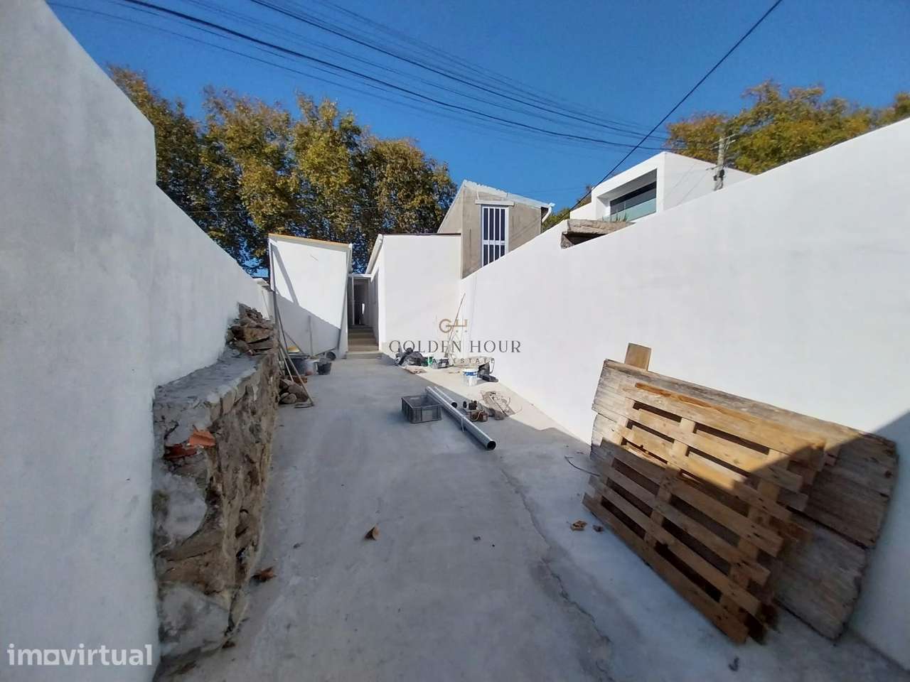 Moradia T3 Renovada em Vilar do Paraíso, Gaia - Grande imagem: 2/24