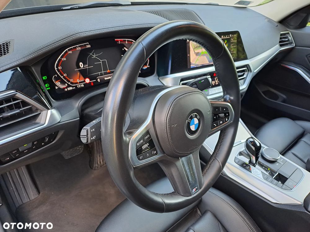 BMW Seria 3 318i Luxury Line sport - 11