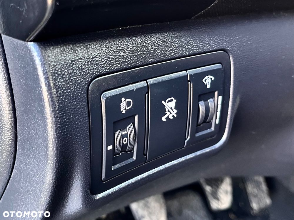 Hyundai i30 1.4 Classic + - 18