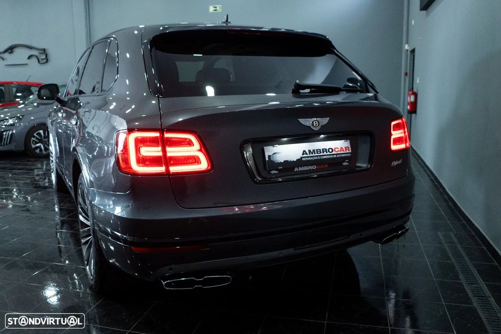 Bentley Bentayga Hybrid - 25