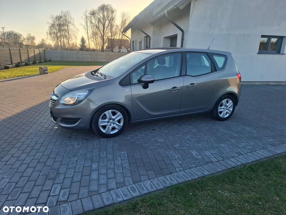 Opel Meriva - 11