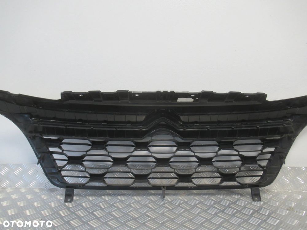 GRILL GRIL ATRAPA CITROEN JUMPER II 2 LIFT 2014 - 15