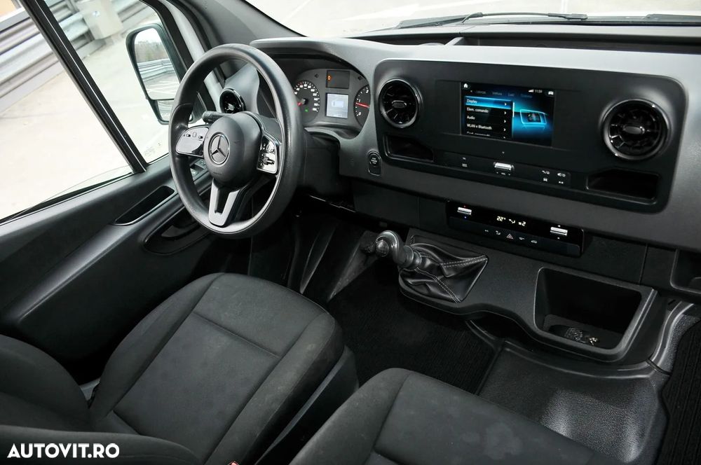 Mercedes-Benz Sprinter - 6