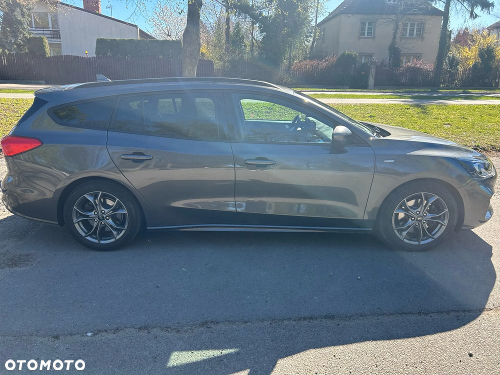 Ford Focus 1.0 EcoBoost Start-Stopp-System ST-LINE - 5