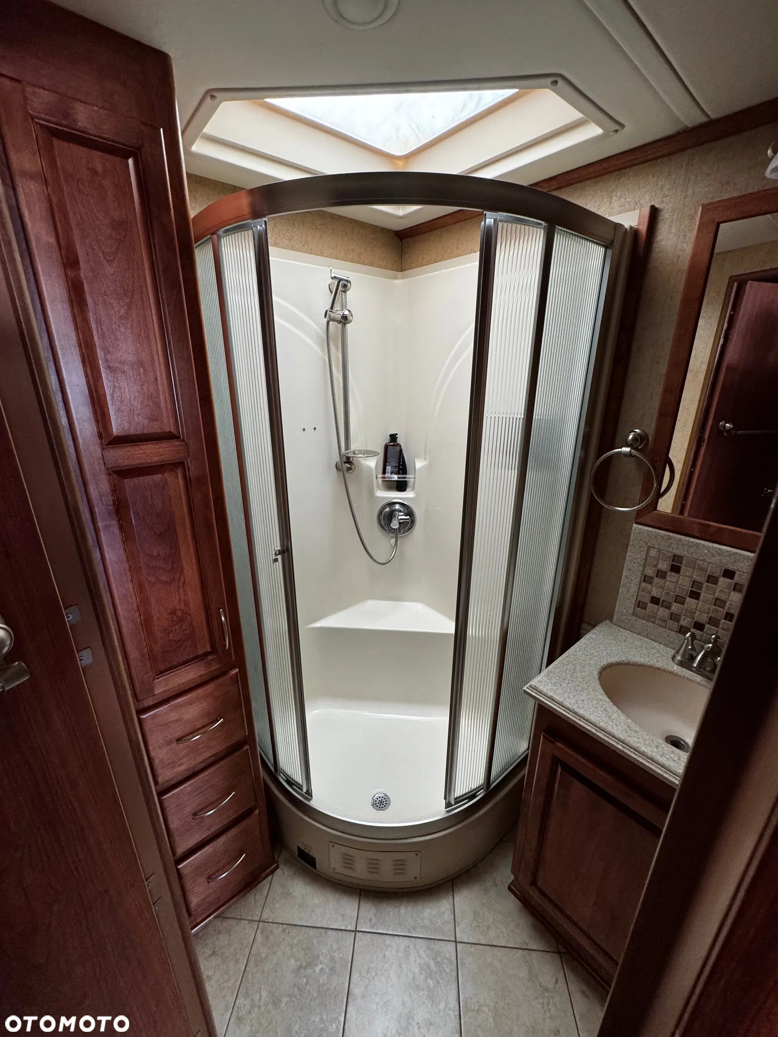 Inny Holiday Rambler Neptune 40 PBT - 29