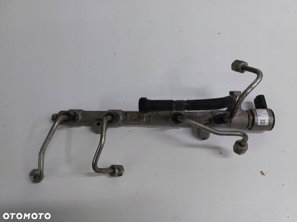 audi q7 4m sq7 q8 sq8 a8 d5 4.0 tdi cza listwa wtryskowa prawa 057130090ak - 1