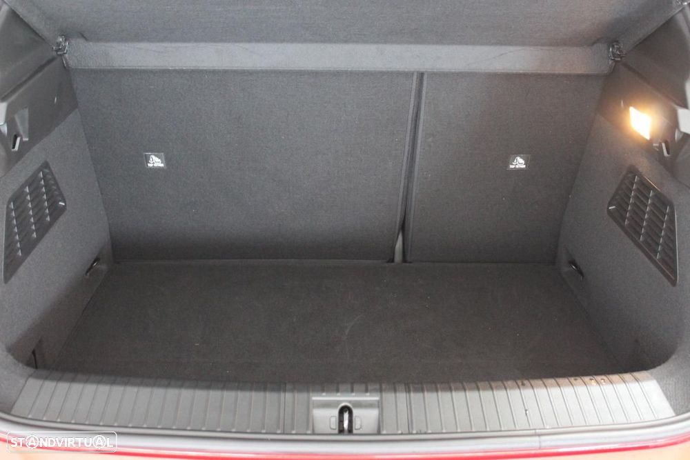 Renault Mégane E-Tech EV60 Techno Autonomia Comfort CA7 - 8