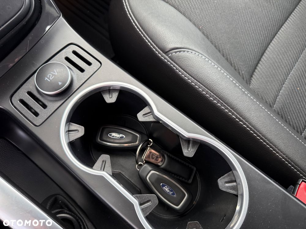 Ford Kuga 2.0 TDCi Titanium MPS6 - 17