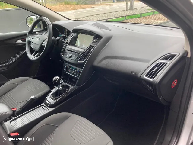 Ford Focus SW 1.5 TDCi Titanium - 31