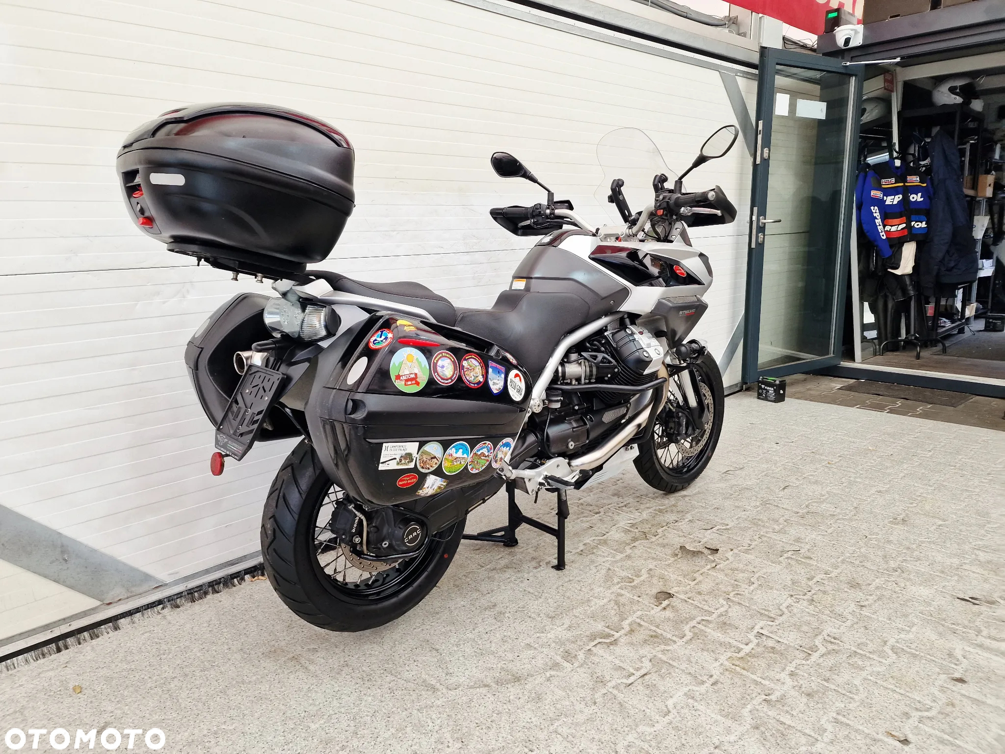 Moto Guzzi Stelvio - 24