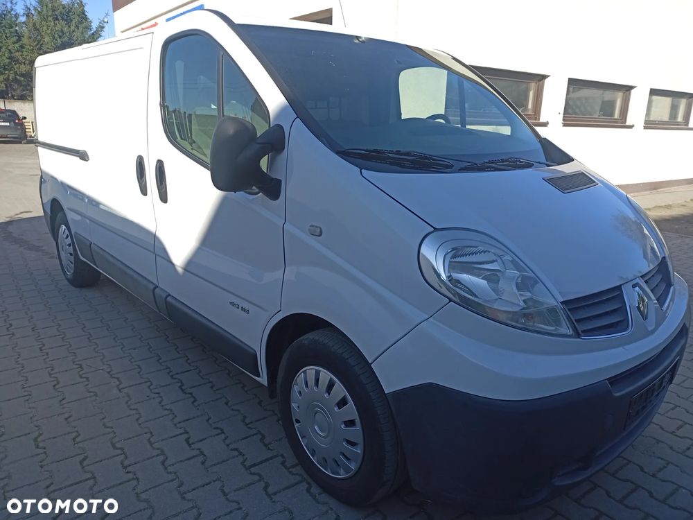 Renault Trafic - 1