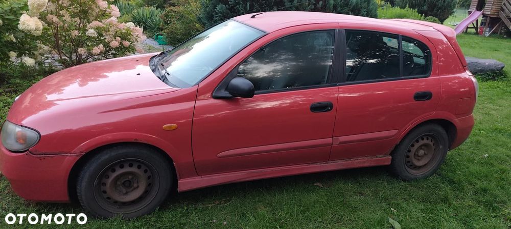 Nissan Almera - 4