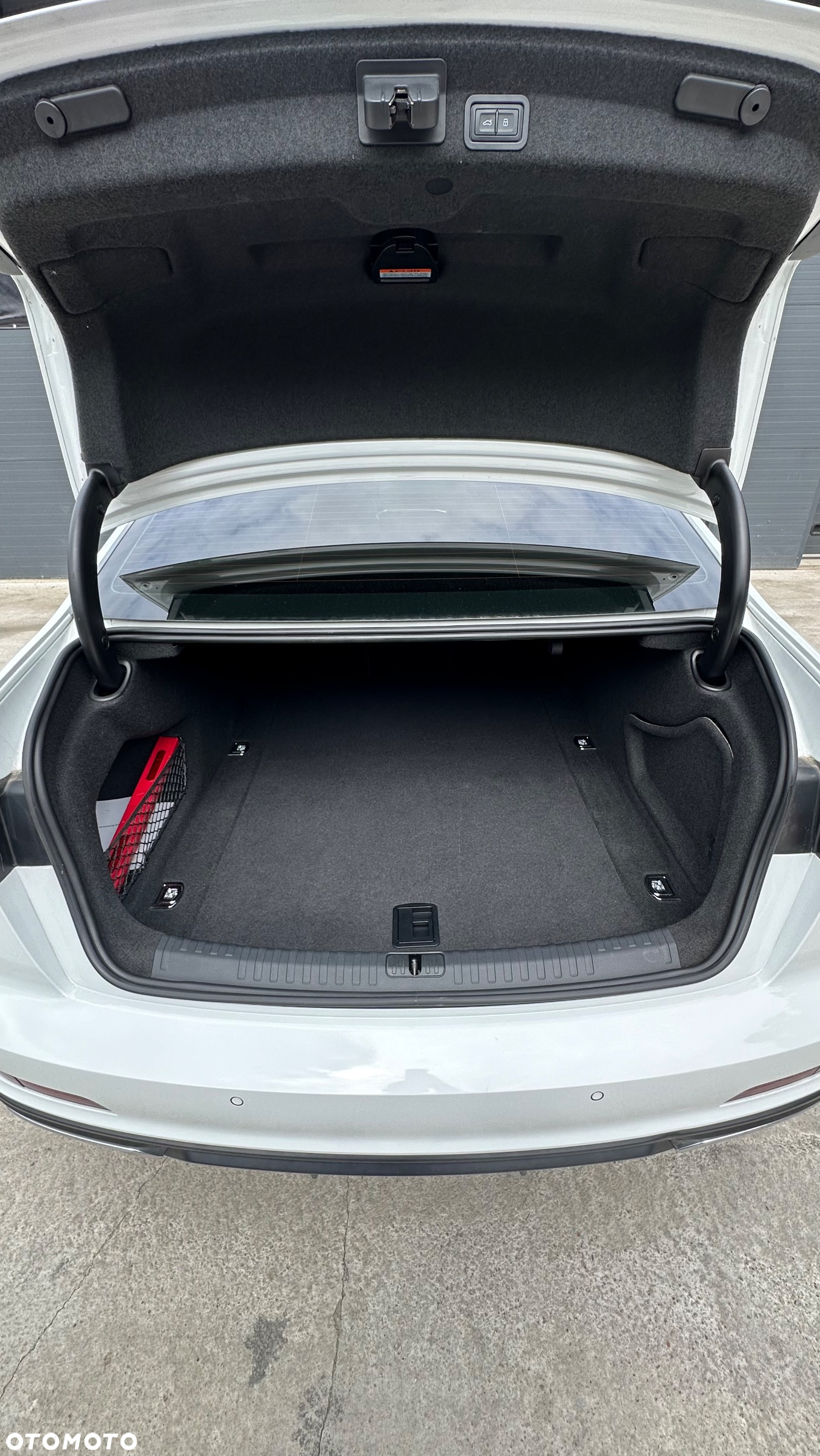 Audi A6 40 TDI S tronic S line - 33