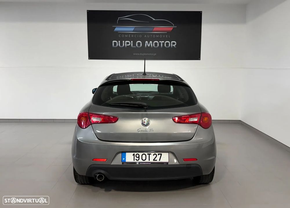 Alfa Romeo Giulietta 1.6 JTDM 16V - 5