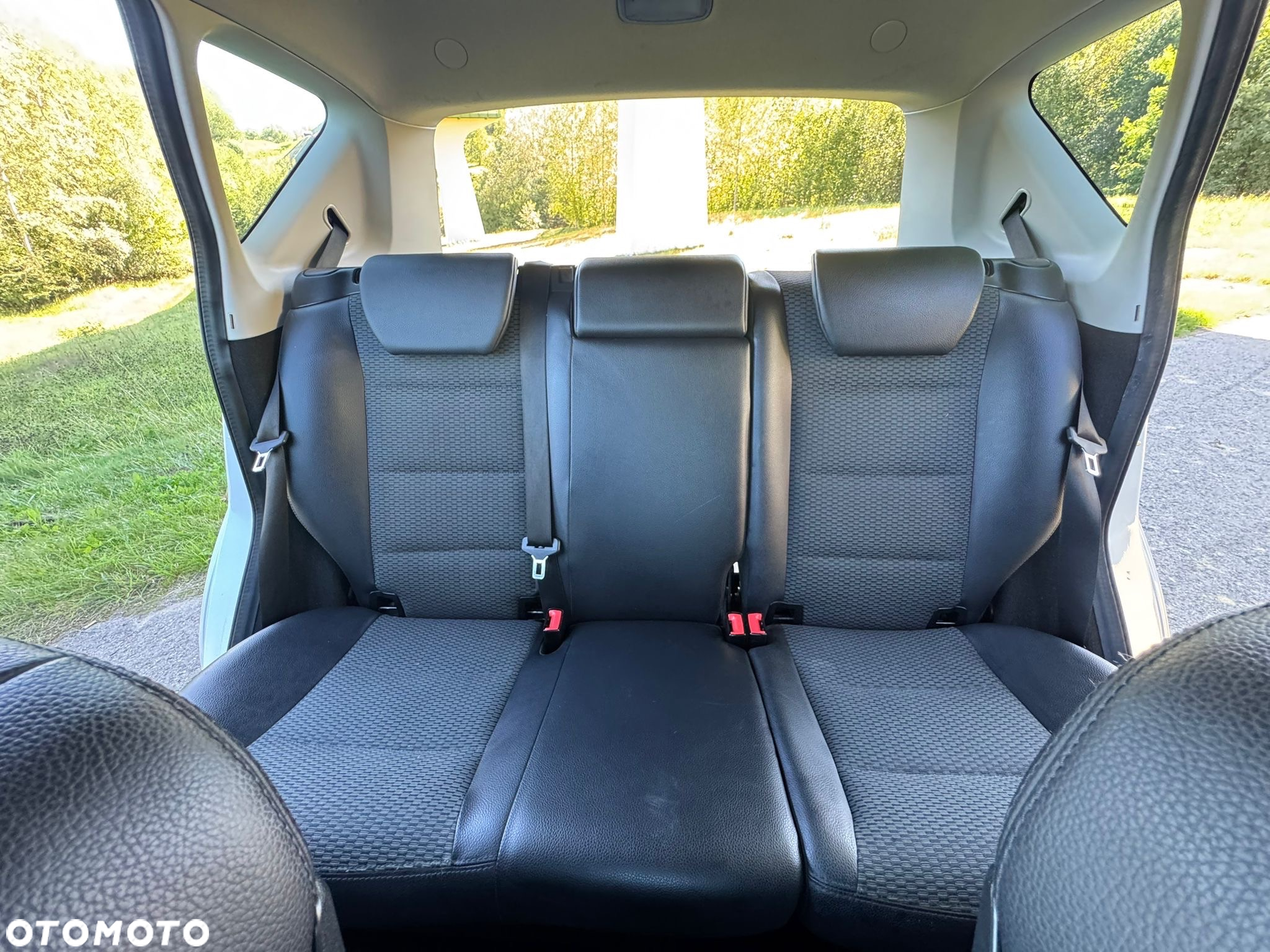 Mercedes-Benz Klasa A 160 BlueEFFICIENCY Special Edition - 27