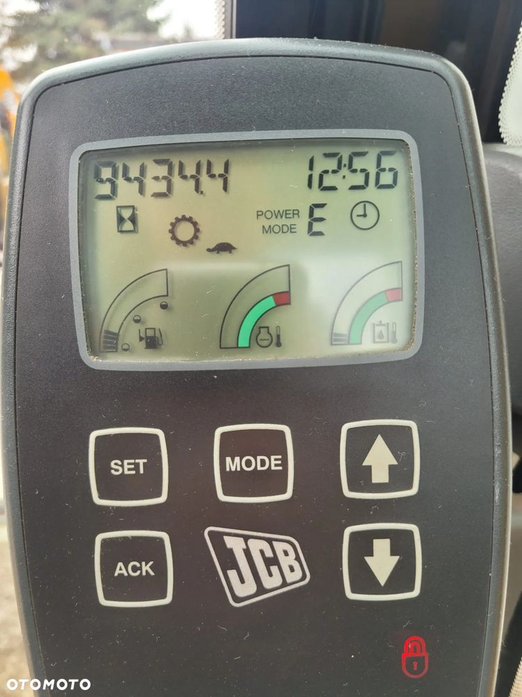 JCB JS160W 2008r 9600 motogodzin - 17
