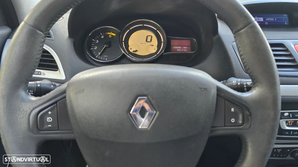 Renault Mégane 1.5 dCi Dynamique - 8