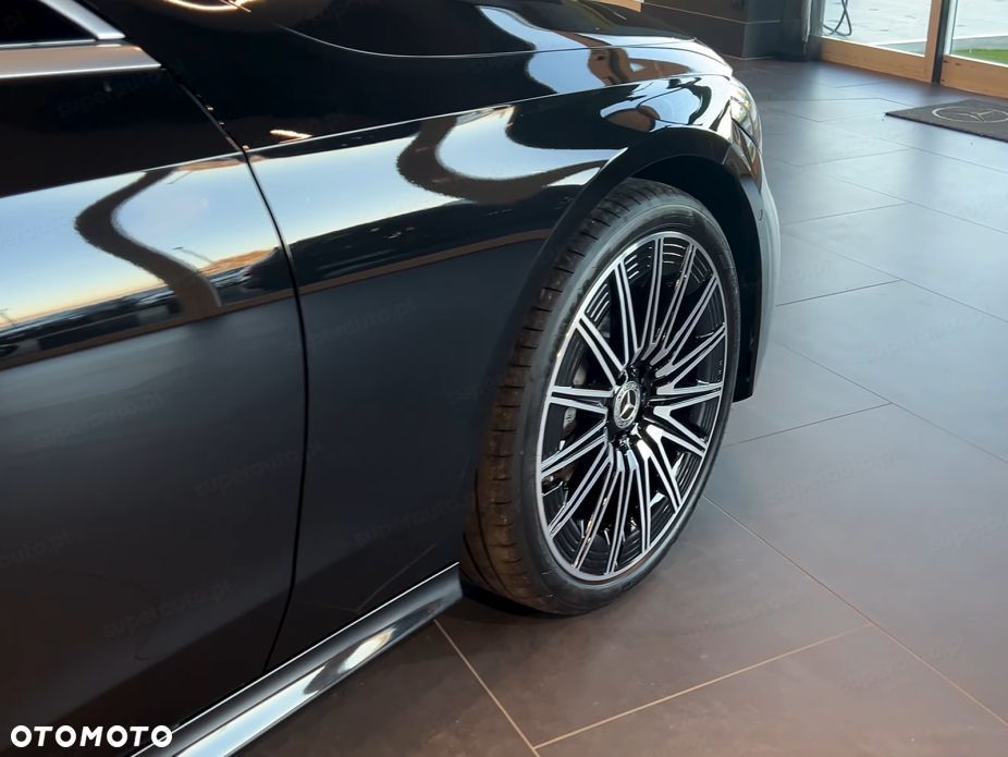 Mercedes-Benz CLE 300 mHEV 4-Matic AMG Line - 20