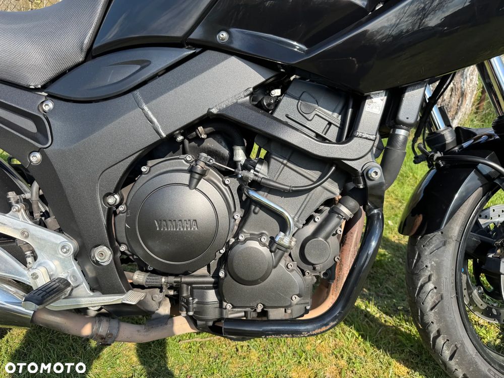 Yamaha TDM - 9