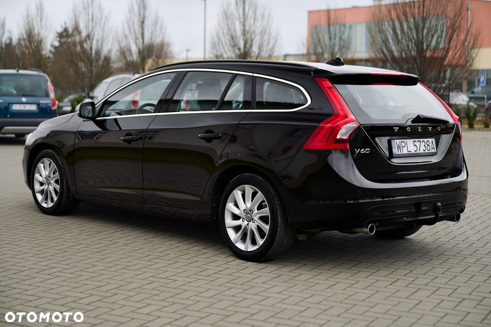 Volvo V60 T5 Geartronic Momentum - 7