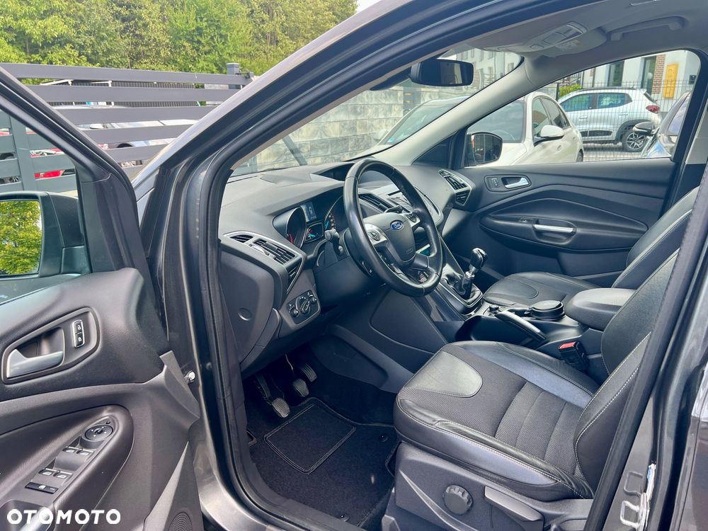 Ford Kuga 2.0 TDCi 4x4 Titanium - 5