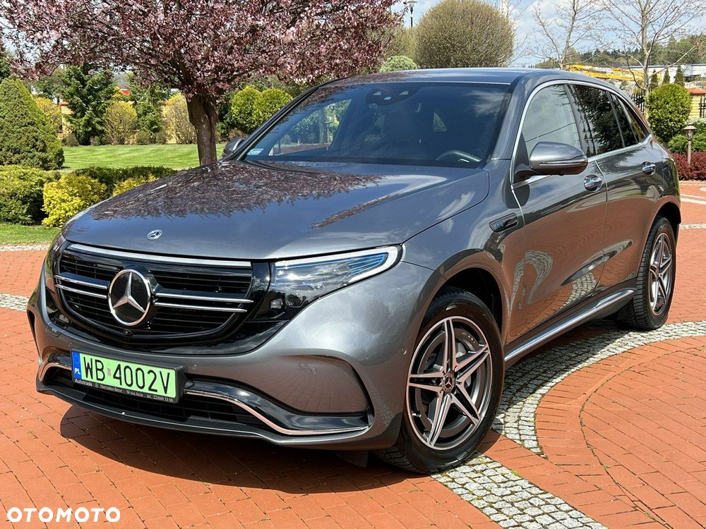 Mercedes-Benz EQC - 4