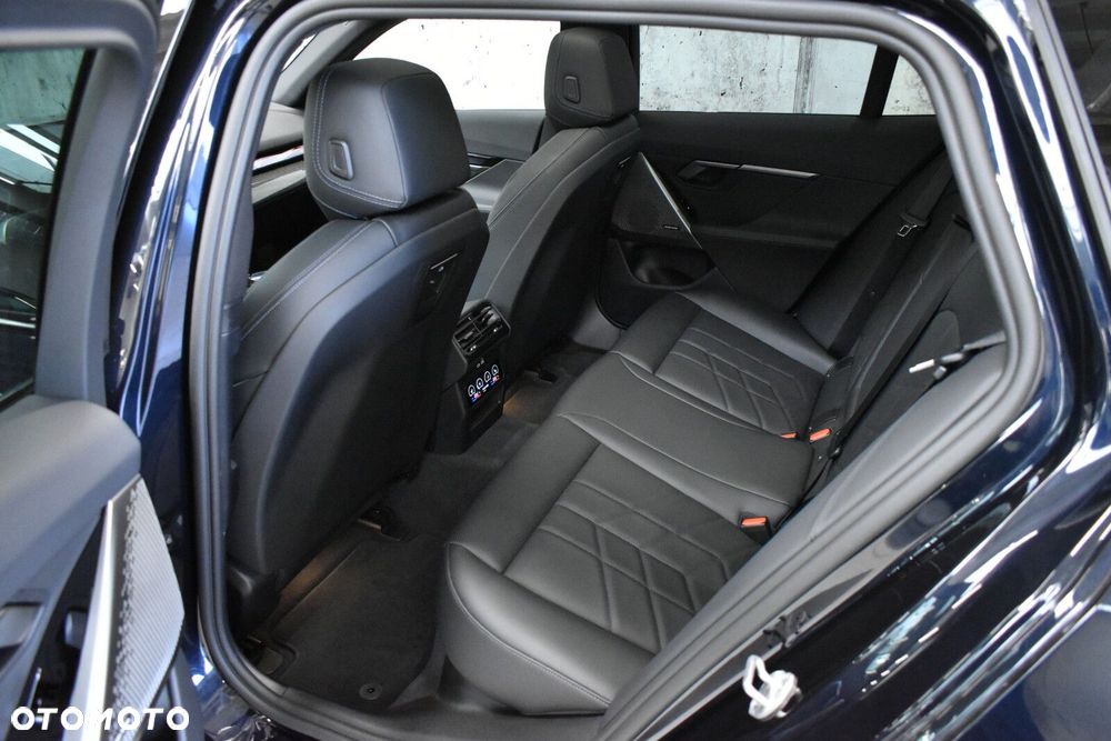 BMW Seria 5 - 25