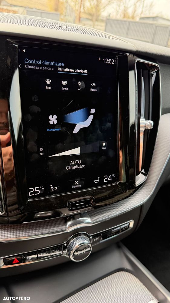 Volvo XC 60 T8 Twin Engine AWD Inscription - 23