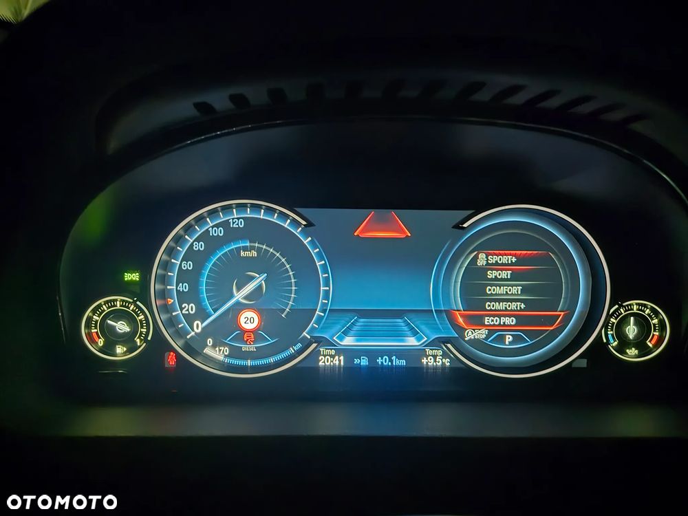 BMW 5GT - 17
