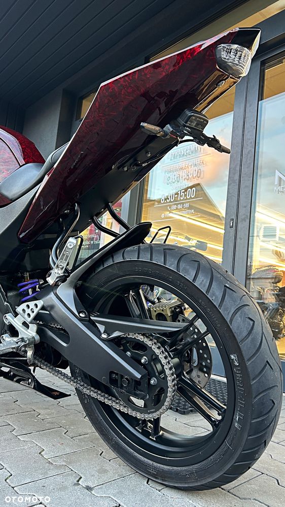 Yamaha YZF - 29