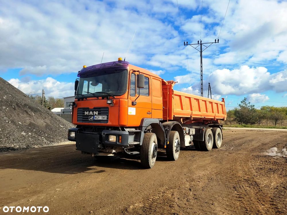 MAN F2000 - 2