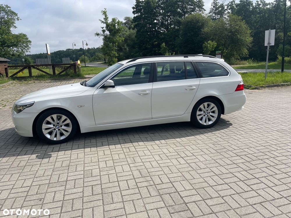 BMW Seria 5 520d - 5