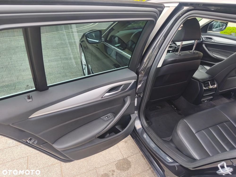 BMW Seria 5 520d Modern Line - 17