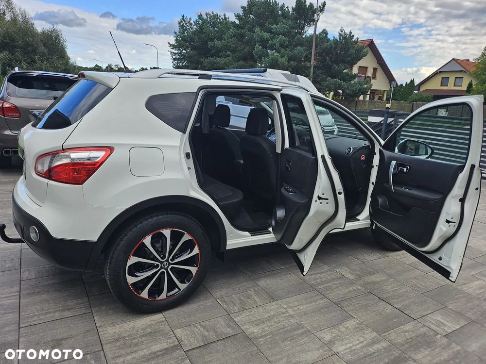 Nissan Qashqai+2 2.0 Tekna - 23