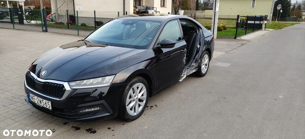 Skoda Octavia 2.0 TDI Ambition - 14
