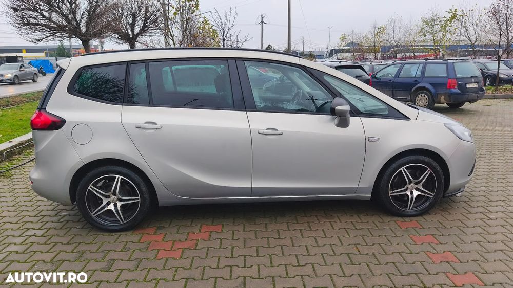 Opel Zafira - 6
